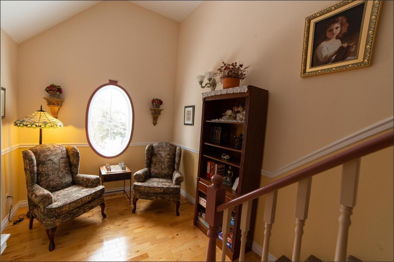 Bed and Breakfast Au Coeur De Saint-Sauveur Екстер'єр фото